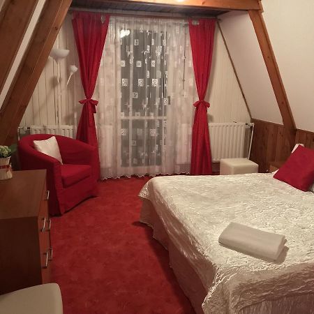 Pension Koliba Krnov Rum bild