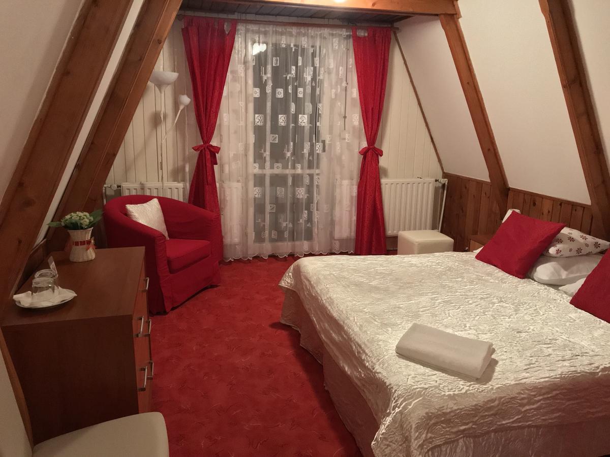 Pension Koliba Krnov Rum bild